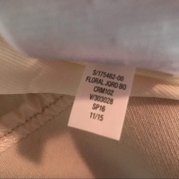 Banana Republic | Bomber Jacket | Floral Jacquard - Picture 7 of 8